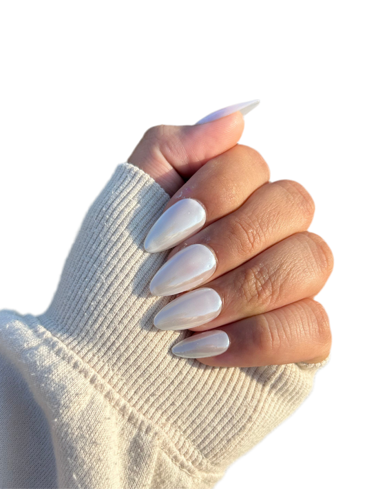 Pearly whites - Press ons